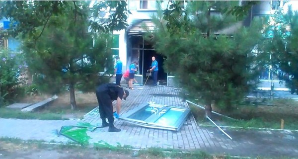 В Одессе прогремели взрывы: разрушены два отделения банка