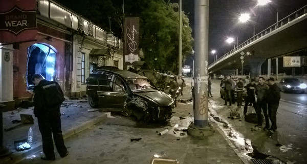 В Киевской области в аварии погибли трое