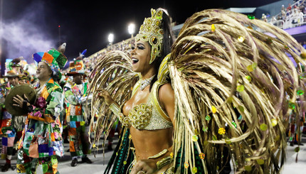 В Рио-де-Жанейро проходит традиционный карнавал