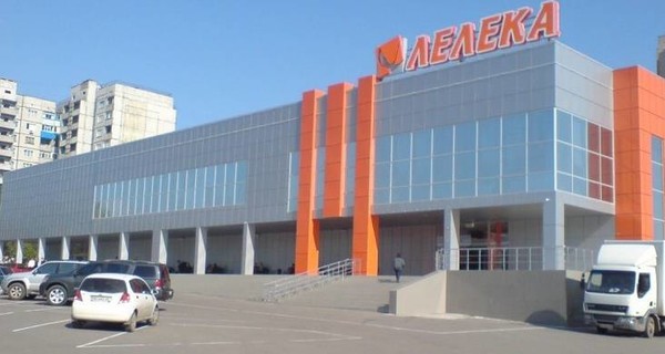 В Луганске снаряд разорвался в супермаркете 