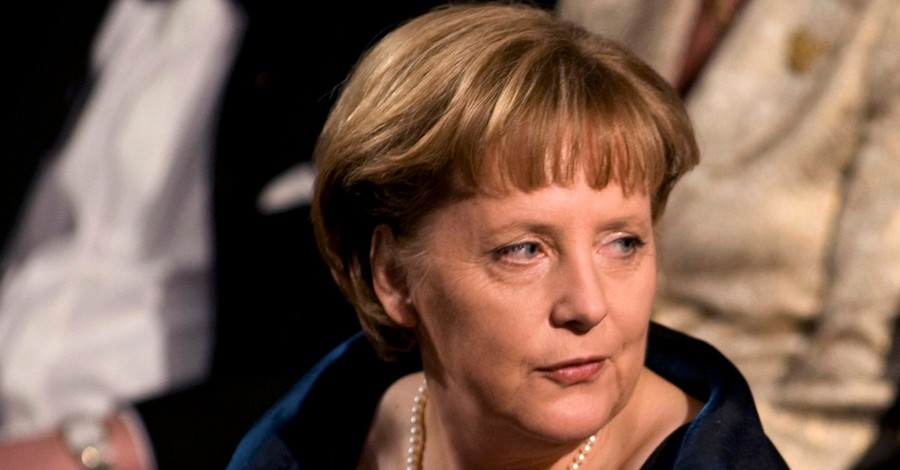 Меркель отмечает 60 лет