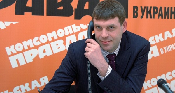 СМИ: Люди с оружием похитили заместителя мэра Донецка