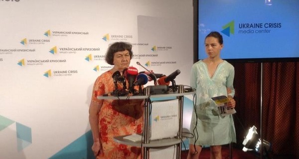 Савченко допрашивали без адвоката
