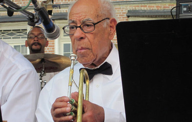 Умер старейший джазовый музыкант Нового Орлеана