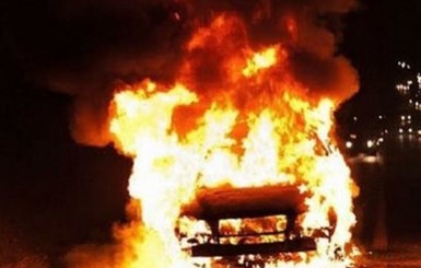 В Киеве опять горят автомобили
