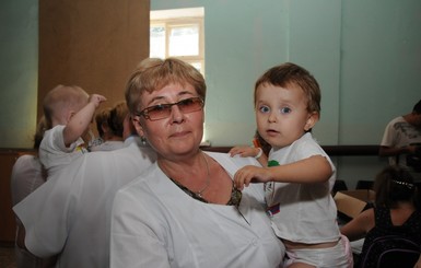 Малыши из луганского детдома добирались до Харькова трое суток