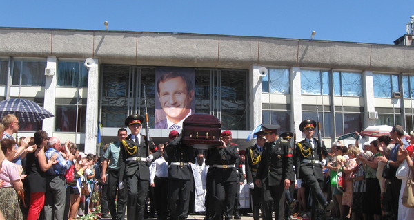 Мэра Кременчуга убили недруги или потенциальные губернаторы?