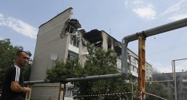 В Марьинке снова стреляют: со стороны города идет дым от пожаров