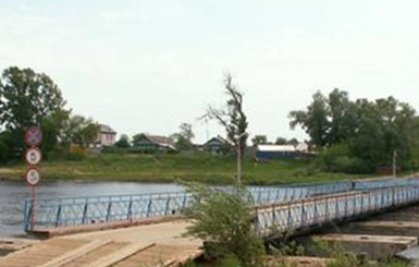 Через Северский Донец перекинули понтонный мост 