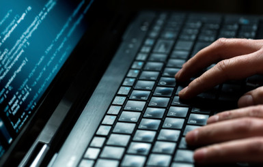 Российские хакеры украли миллиард паролей пользователей Сети