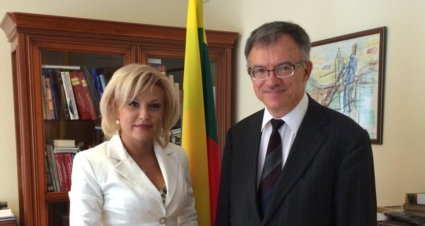 Литва продолжит поставлять нефтепродукты на восток Украины