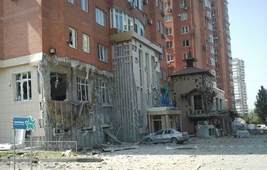 Бои в Донецке, под обстрелом центр города в районе СБУ