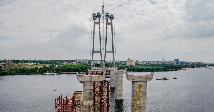Запорожская прокуратура: новые мосты строят из бетона, который не отвечает ГОСТу