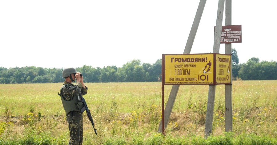 На границе с Приднестровьем мастерят ловушки и гоняют кабанов