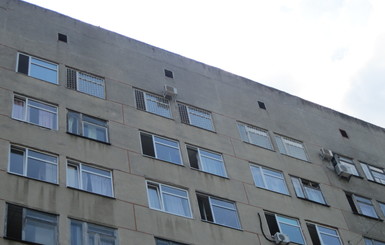 Палату Тимошенко закрыли на ключ, но решетки на окнах оставили