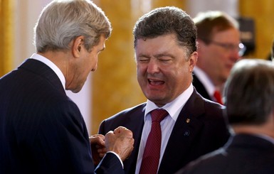 Керри и Порошенко обсудили гуманитарную помощь для Луганска