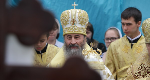 Звон колоколов: главой Украинской православной церкви стал Онуфрий 
