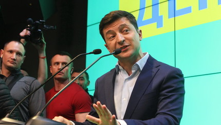 Зеленский в лицах: первая пресс-конференция победителя выборов президента