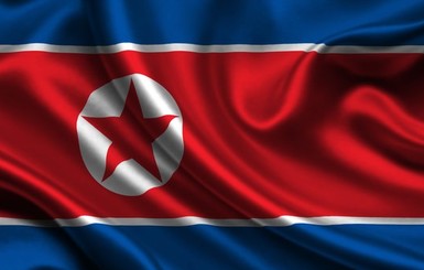 Сеул: КНДР запустила три ракеты перед визитом Франциска