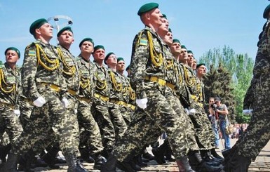 В Донецке о военном параде на День Независимости не слышали