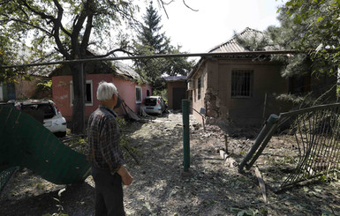 В Донецке снова обстреляли жилые дома, есть жертвы