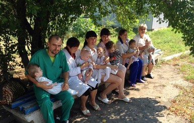 Луганских детдомовцев, которых вывезли в Россию, вернули домой