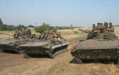 Украинским военным в зоне АТО пришлют подкрепления