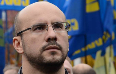Днепропетровские власти устроили показательную порку киевскому чиновнику