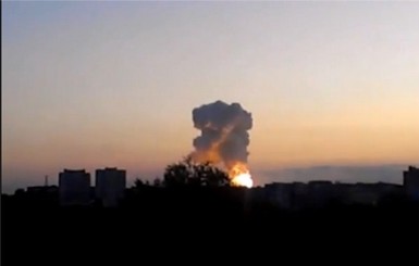 В Донецке снаряды разрушили дом и повредили газопровод