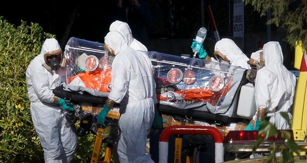 В западной Африке от лихорадки Эбола погибли 1350 человек