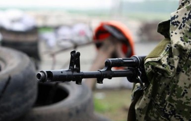 В Донецкой области расстреляли машину с переселенцами