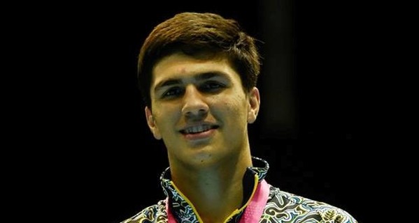 Украинский боксер победил россиянина в финале юношеской Олимпиады