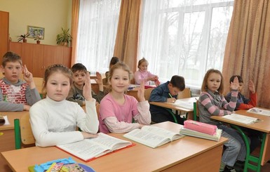 Новый учебный год в Запорожье: переполненные классы и электронные учебники