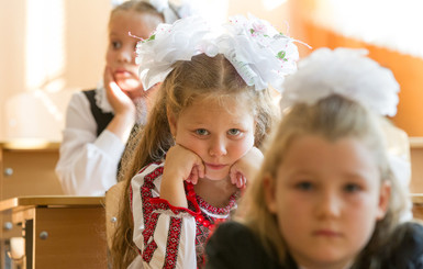 Зима в школах Киева: продлят каникулы или введут шестидневку