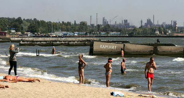 Война в Мариуполе угрожает Азовскому морю 