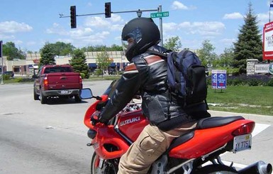 Днепропетровских мотоциклистов просят не тревожить раненых 