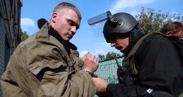 Жители Мариуполя опасаются мародеров