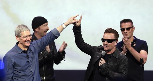U2 представила новый альбом во время презентации iPhone 6