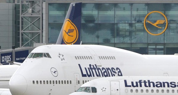 Немецкая авиакомпания отменила полеты из-за забастовки