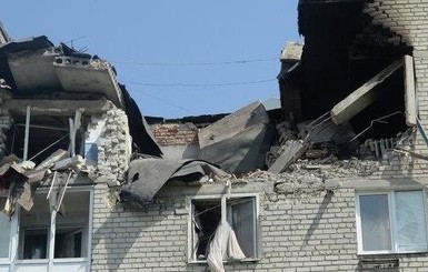 В Донецке снова обстреляли два района