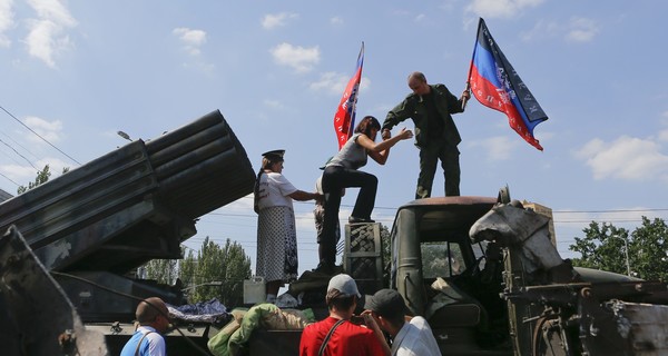 Депутаты приняли законы об особом статусе Донбасса и амнистии