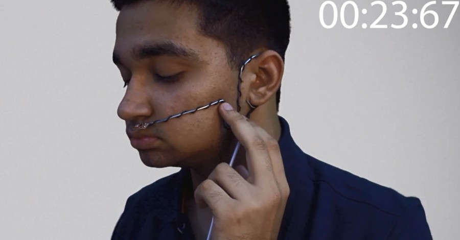 Индийский школьник придумал аппарат для преобразования дыхания в слова