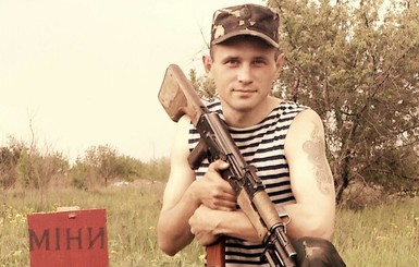 В честь погибшего солдата в Ильичевске объявили траур и высадят рощу