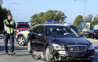 Король Швеции попал в дорожную аварию