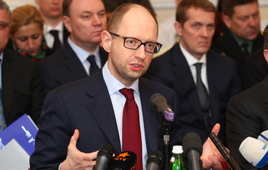 Яценюк рассказал, как будут финансироваться выборы в зоне АТО