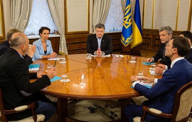 Стенограмма интервью Порошенко: говорили с журналистами больше часа
