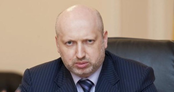 Турчинов предложил не пускать в Раду депутатов, которые ездили с визитом в РФ