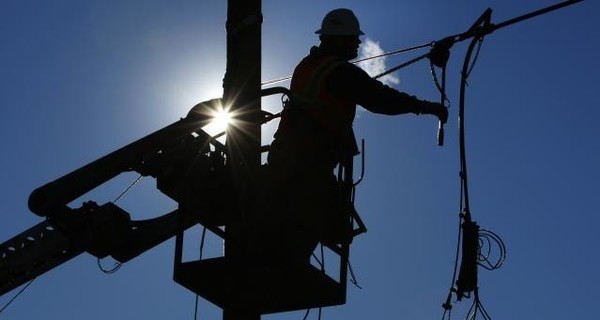 Под Киевом начались веерные отключения электричества   
