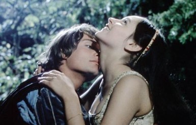 Ромео и Джульетта из фильма 1968 года сыграют чету Капулетти
