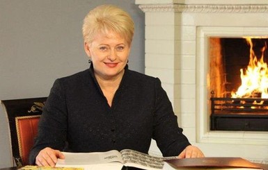 Президент Литвы взяла под опеку международный женсовет